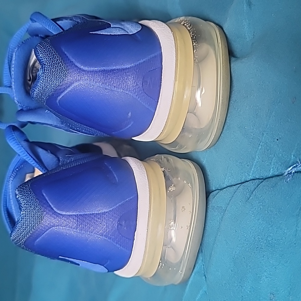Nike AirMax - Picture 3 of 4